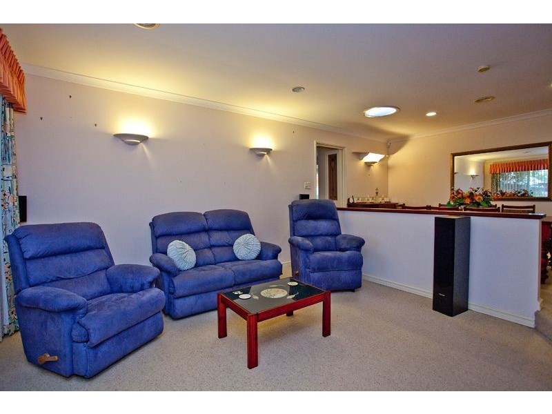 28 Glendevon Turn, Kinross WA 6028
