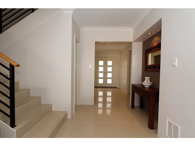 40 Whitehaven Avenue, Burns Beach WA 6028