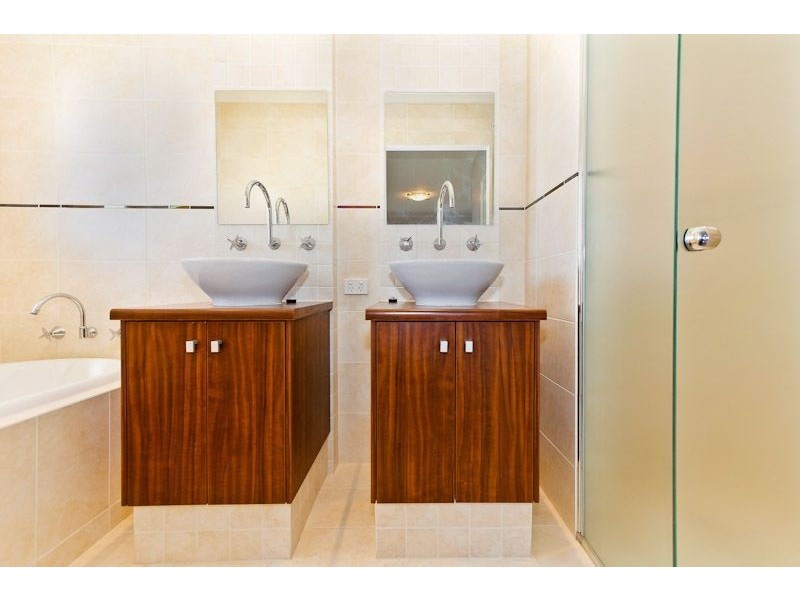 40 Whitehaven Avenue, Burns Beach WA 6028