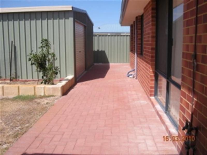 18 Adelong Circuit, Merriwa WA 6030