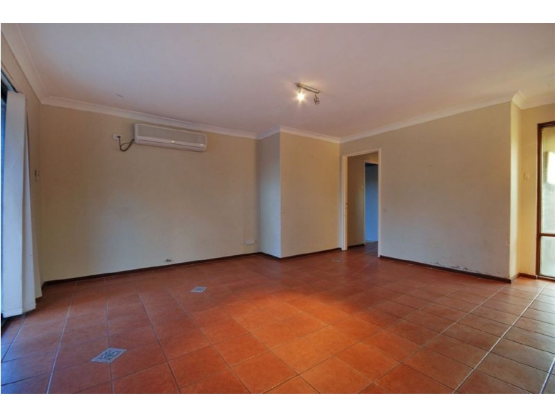 20 Lakeview Drive, Edgewater WA 6027