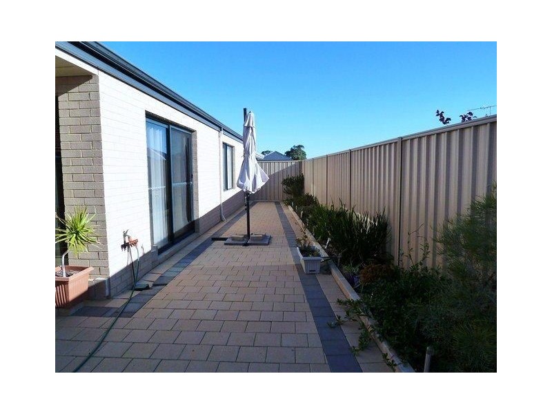 6 Verona Street, Hocking WA 6065