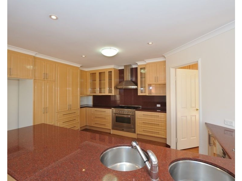 4 Astra Court, Ocean Reef WA 6027