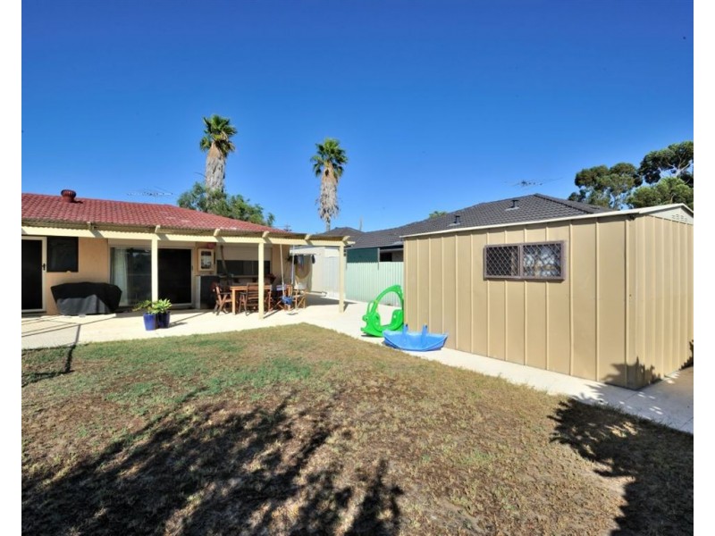 29 Fantome Road, Craigie WA 6025