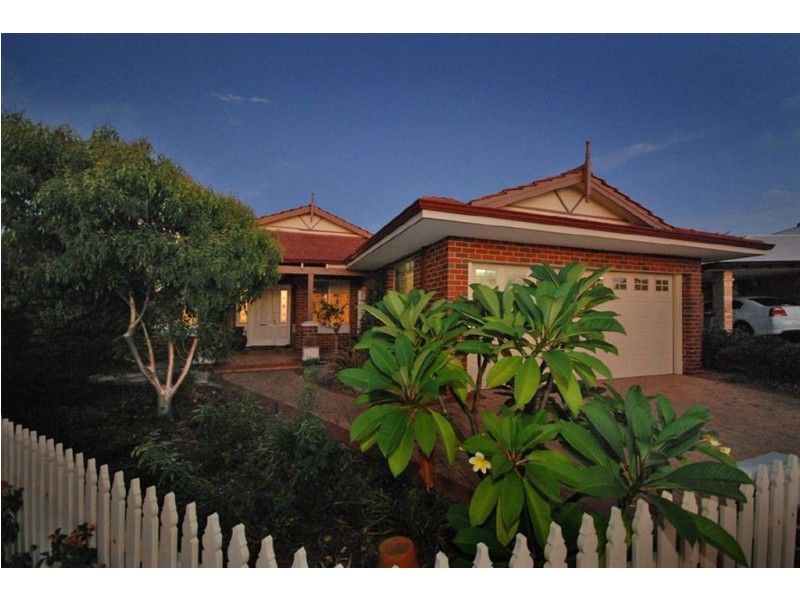 9 Nero Close, Joondalup WA 6027