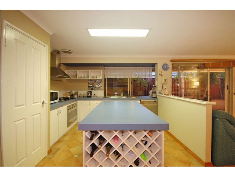 46 Goldfinch Loop, Woodvale WA 6026