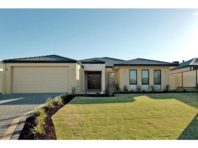 14 Collanda Circuit, Carramar WA 6031