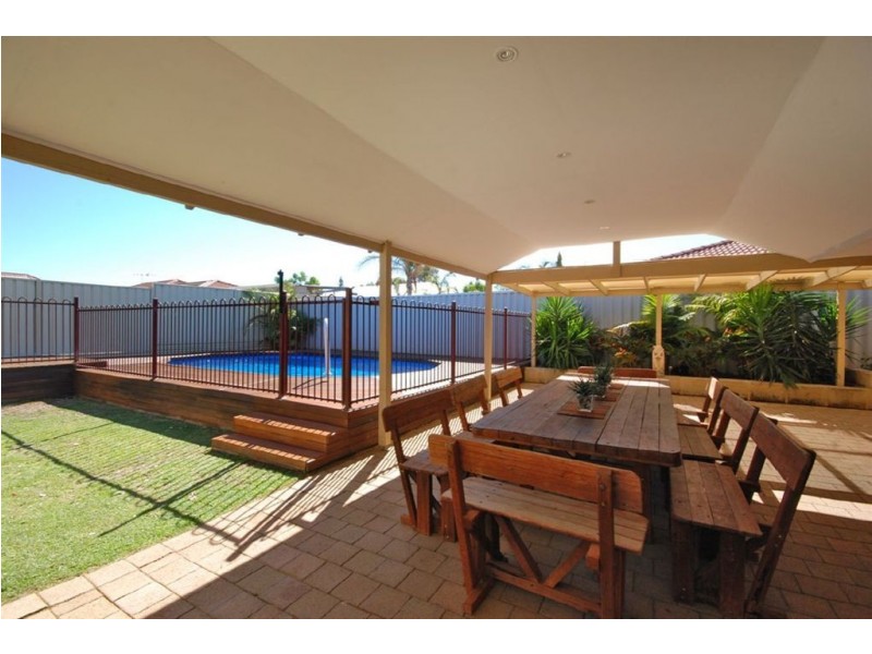 7 Harcus Retreat, Merriwa WA 6030