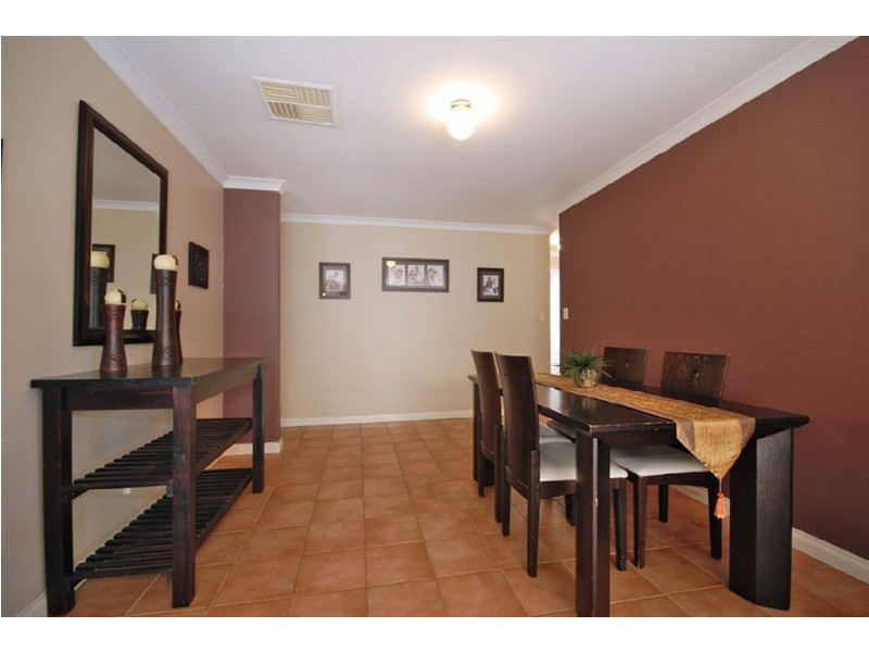 7 Harcus Retreat, Merriwa WA 6030