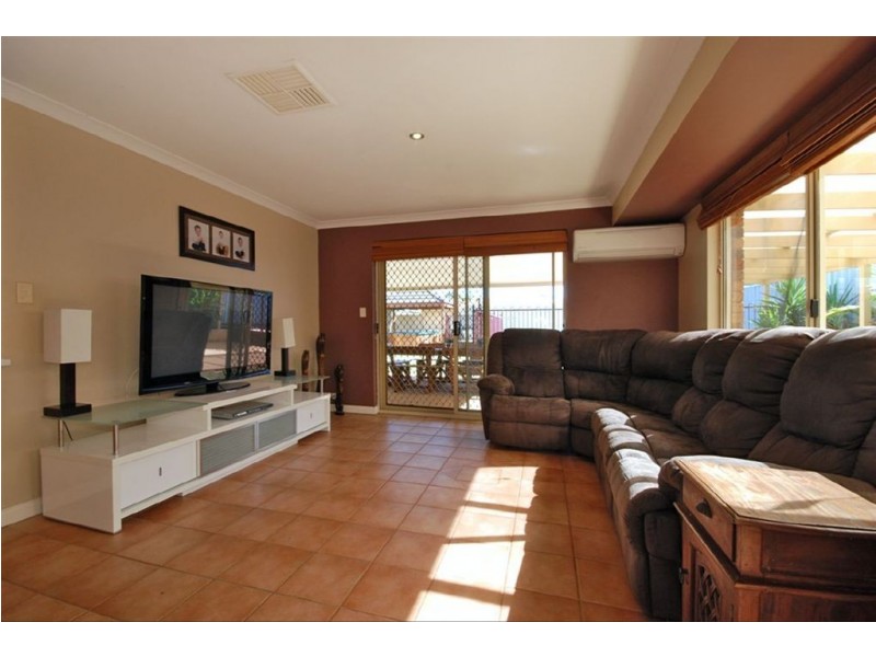 7 Harcus Retreat, Merriwa WA 6030