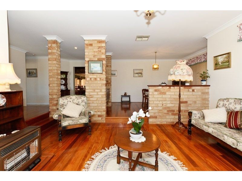 34 Weldwood Road, Ocean Reef WA 6027