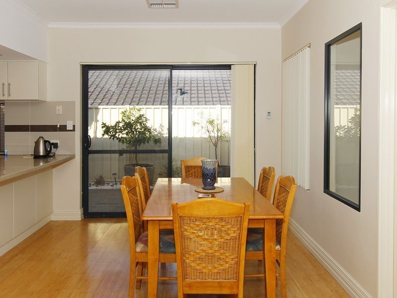 9 Zeppelin Way, Tapping WA 6065