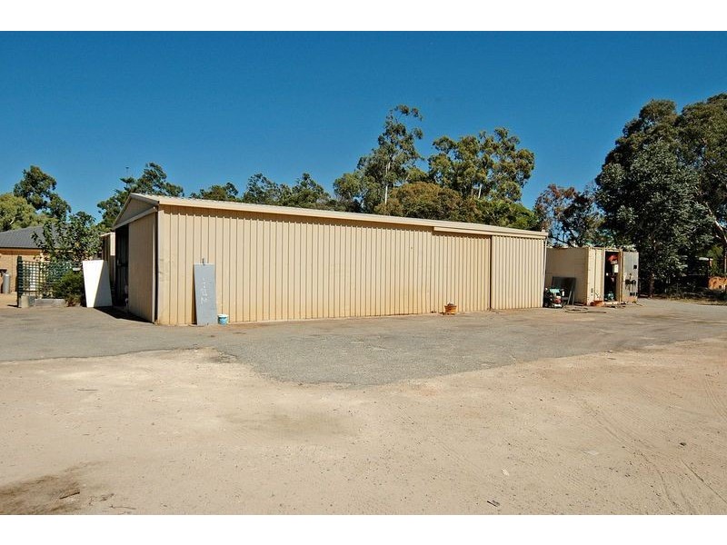 15 Lee-Steere Drive, Mariginiup WA 6065