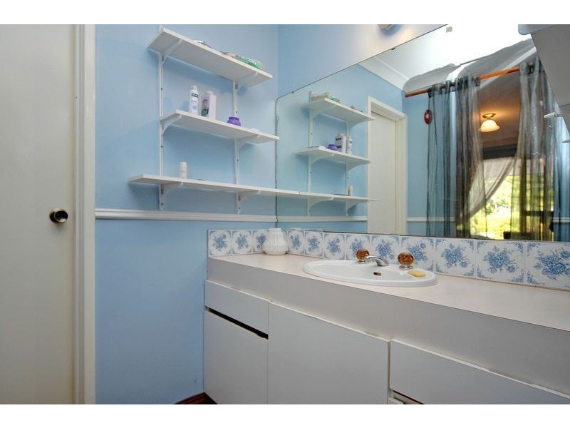 15 Lee-Steere Drive, Mariginiup WA 6065