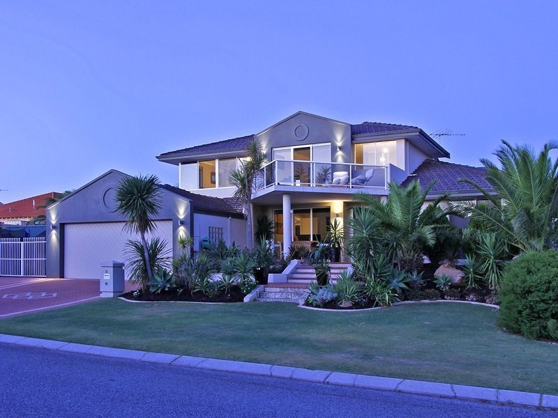 3 Dinghy Place, Ocean Reef WA 6027