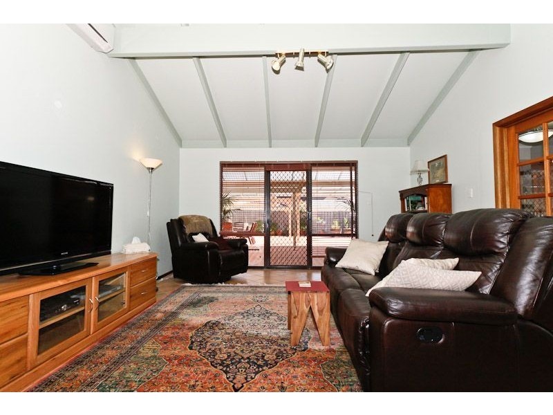 30 Velsheda Green, Ocean Reef WA 6027