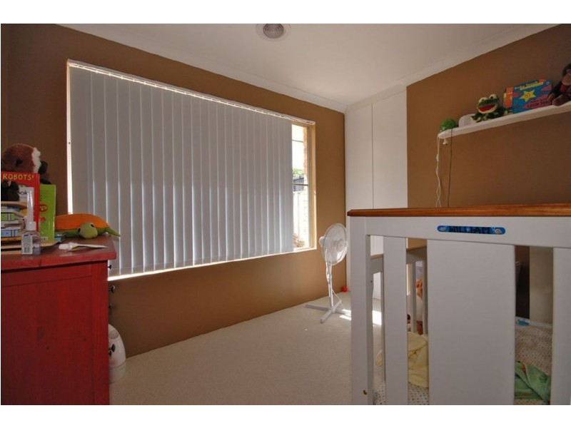 11 Caledonia Avenue, Currambine WA 6028