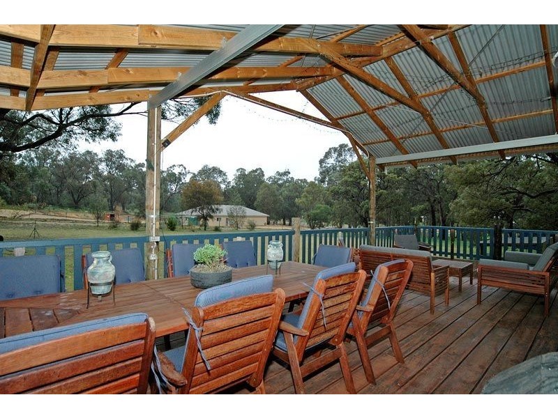 39 Jade Loop, Carabooda WA 6033