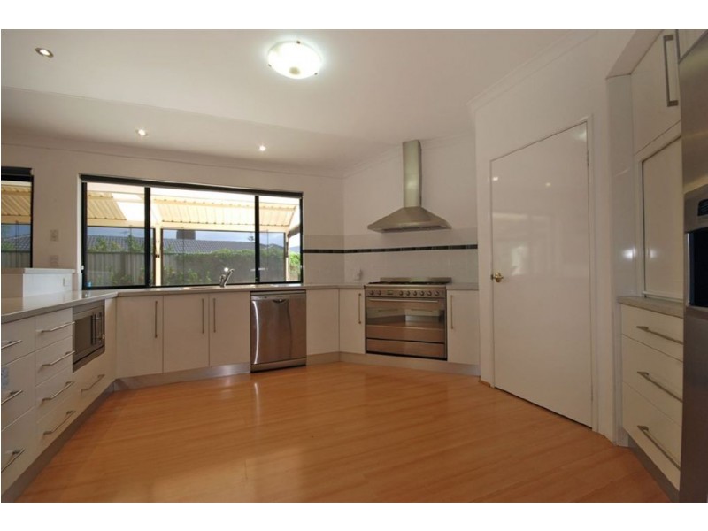 6 Sofitel Lane, Currambine WA 6028