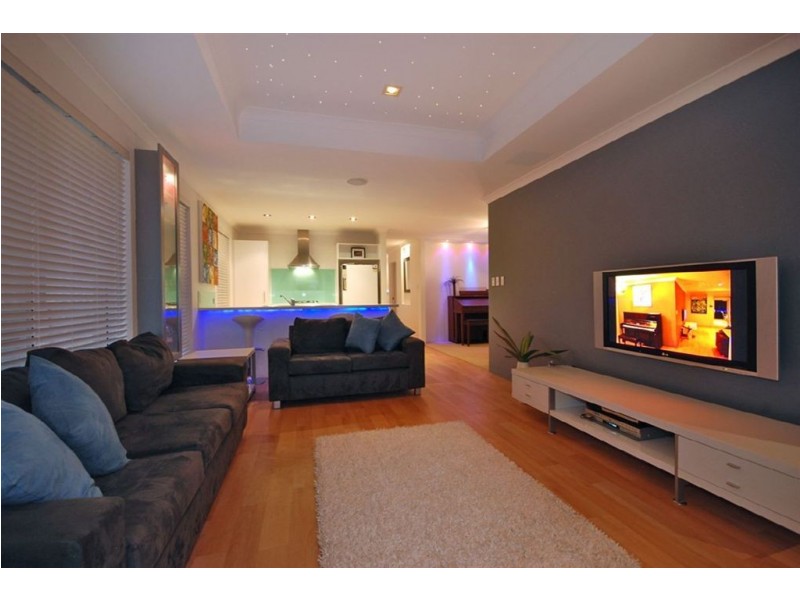 31 Grandoak Drive, Clarkson WA 6030