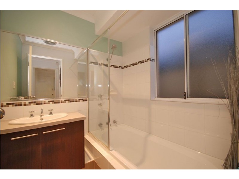 31 Grandoak Drive, Clarkson WA 6030