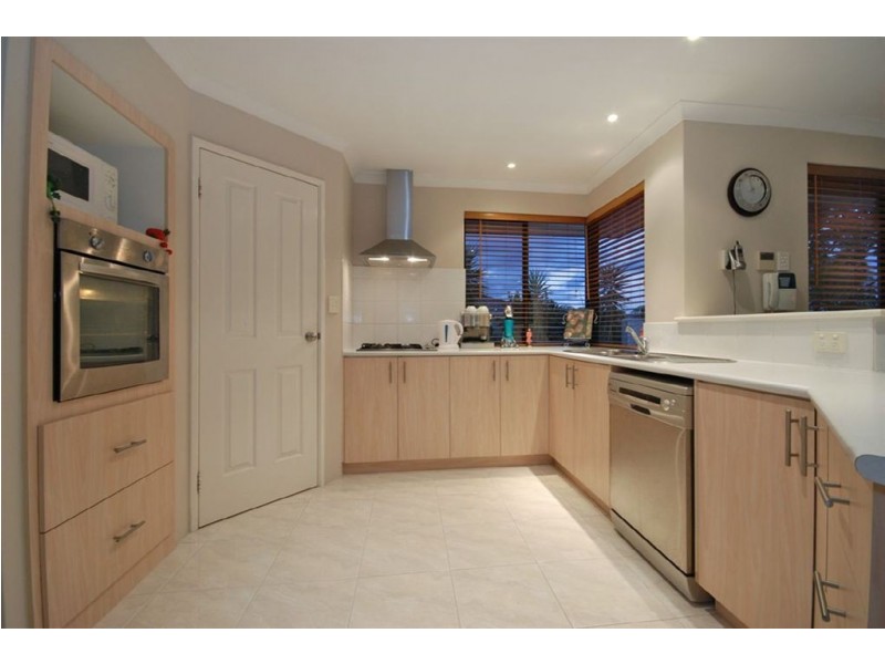 32 Woodlea Crescent, Joondalup WA 6027