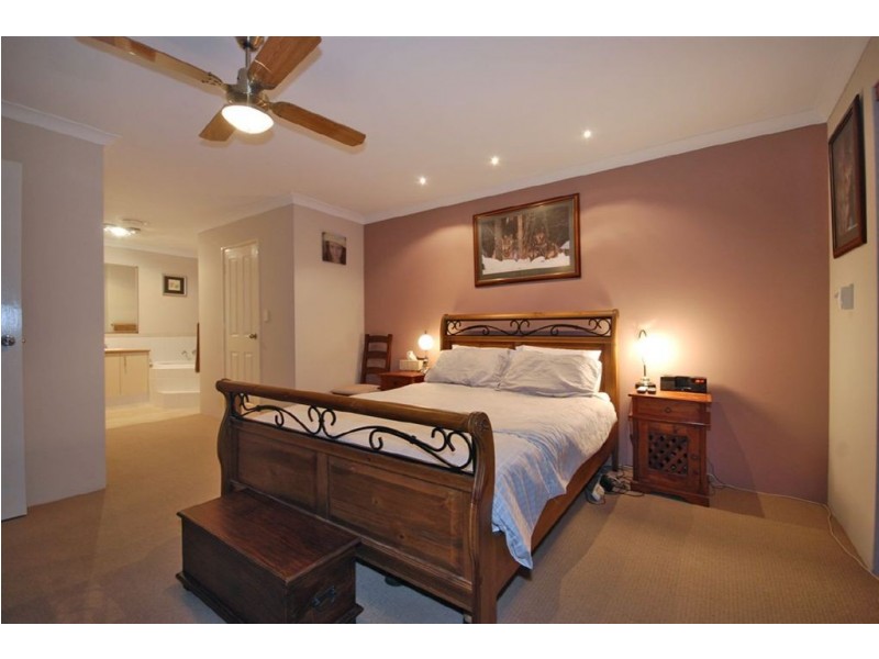 32 Woodlea Crescent, Joondalup WA 6027