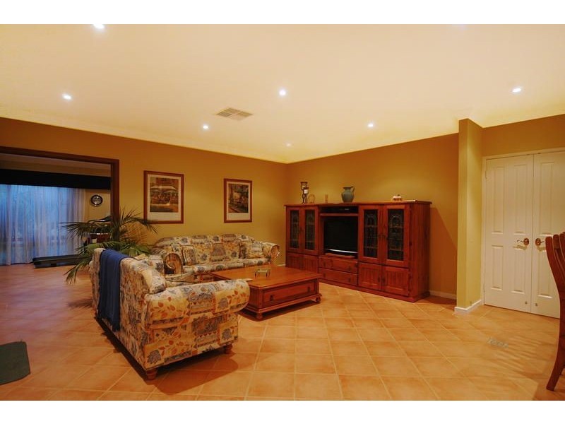 53 Millendon Street, Carramar WA 6031