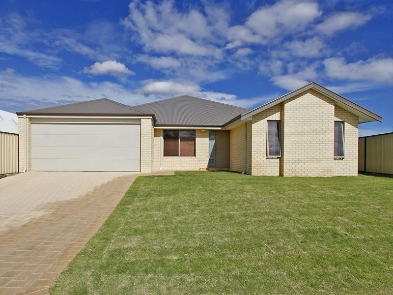 2 Shiralee Bend, Carramar WA 6031