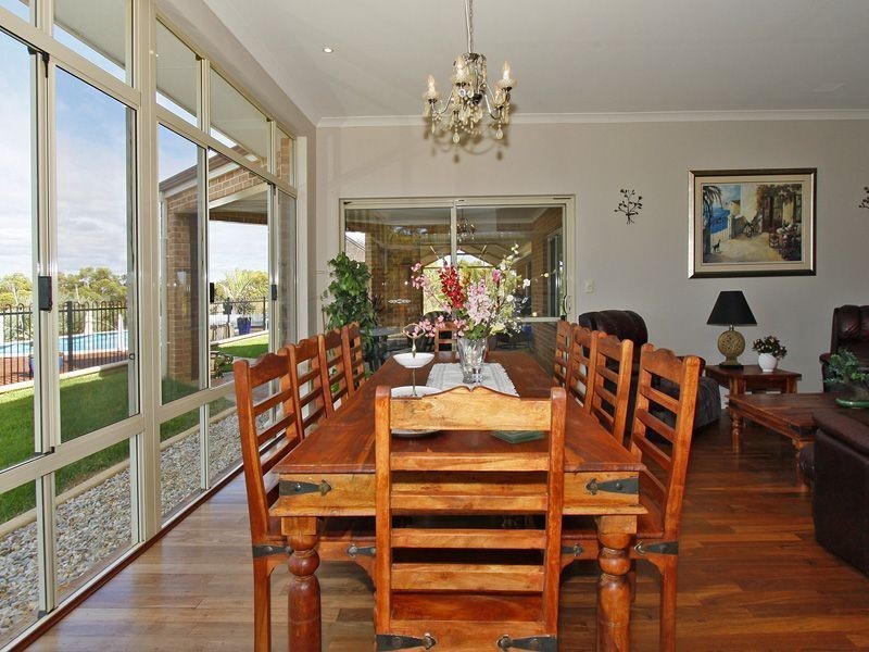 131 Santa Gertrudis Drive, Lower Chittering WA 6084