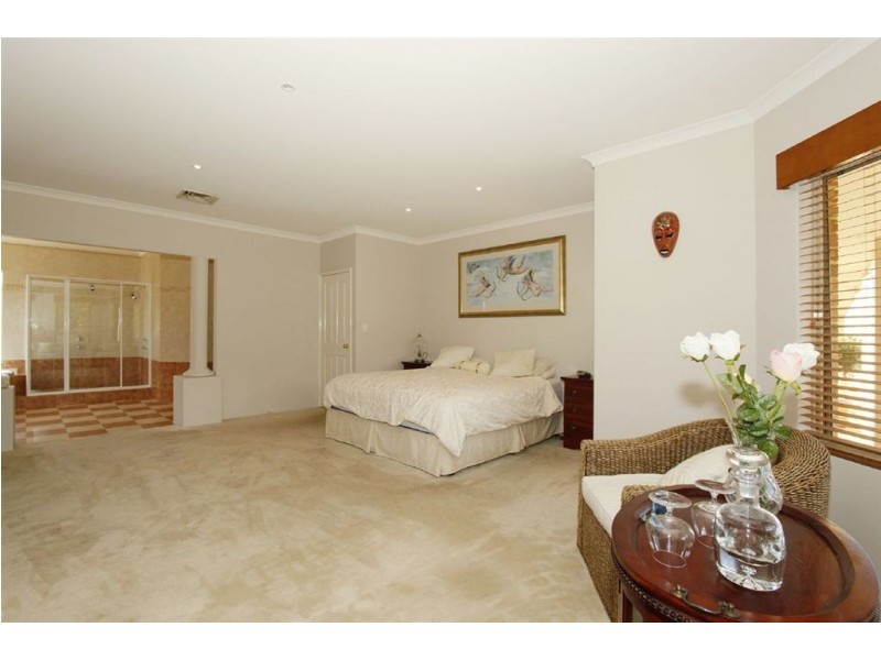 131 Santa Gertrudis Drive, Lower Chittering WA 6084