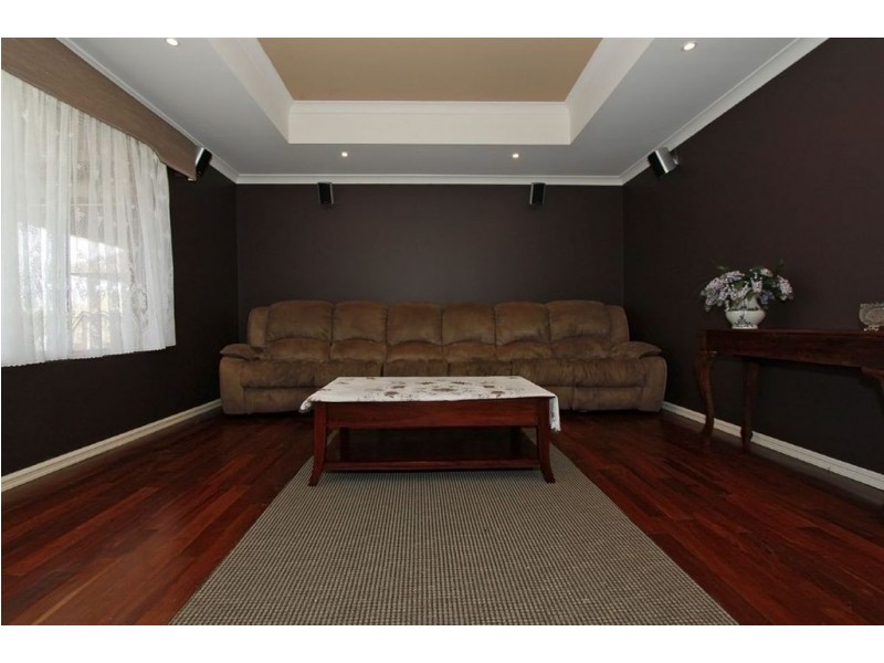 131 Santa Gertrudis Drive, Lower Chittering WA 6084