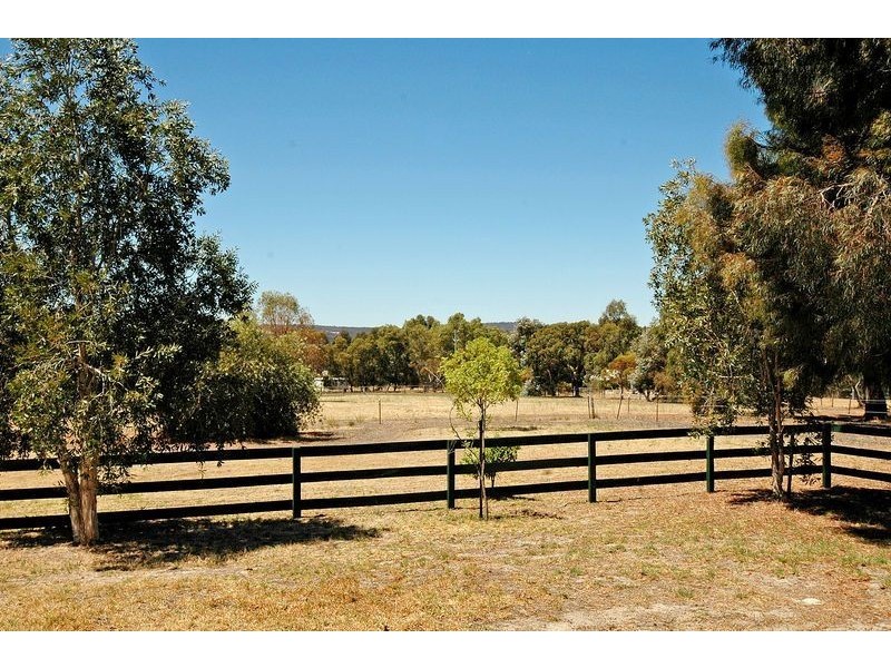 26 Jess Road, Bullsbrook WA 6084