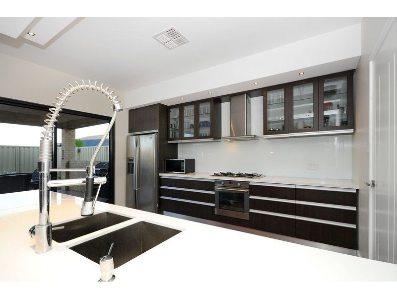 34 Martindale Avenue, Madeley WA 6065