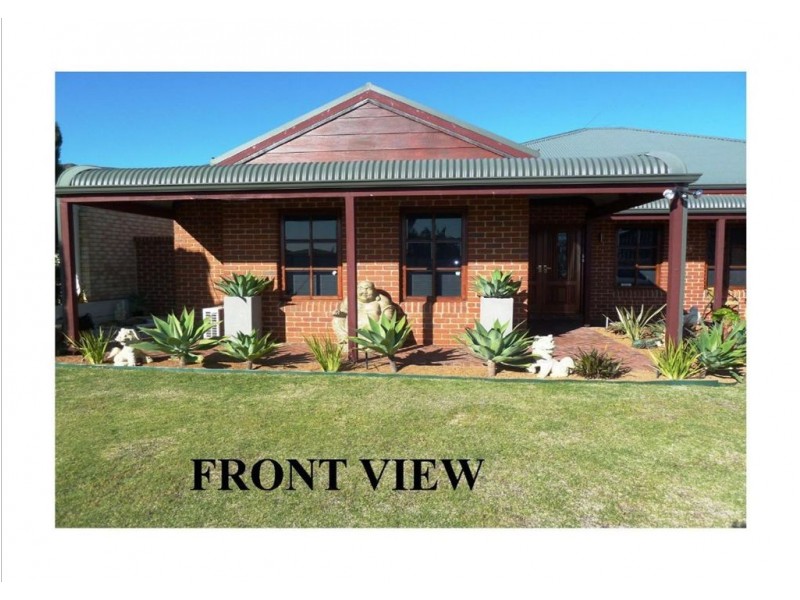 45 Merrang Circuit, Carramar WA 6031