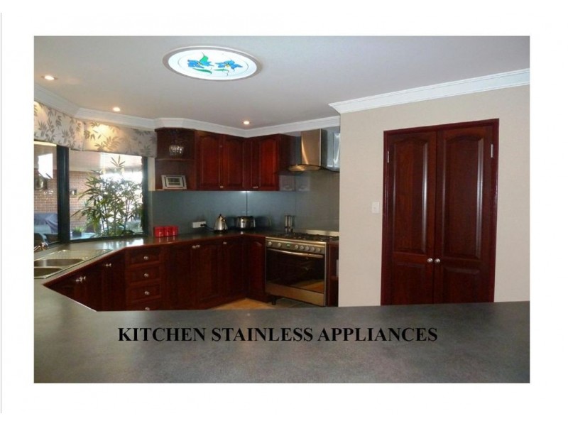 45 Merrang Circuit, Carramar WA 6031