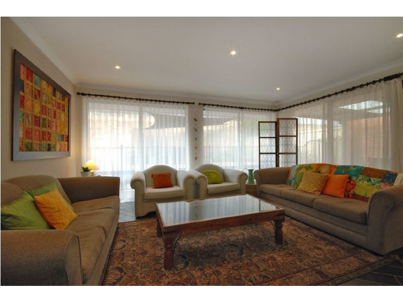 15 Clermont Gardens, Currambine WA 6028