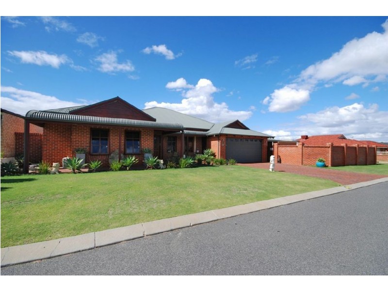 45 Merrang Circuit, Carramar WA 6031