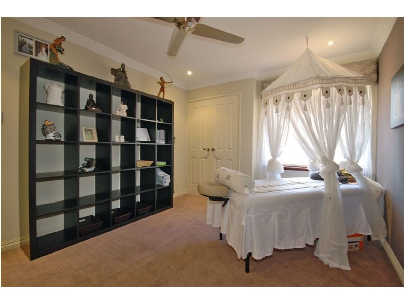 45 Merrang Circuit, Carramar WA 6031