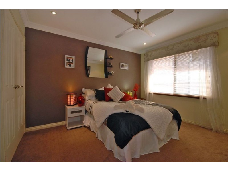 45 Merrang Circuit, Carramar WA 6031