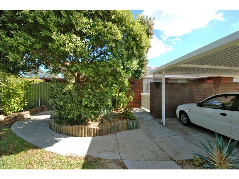 135A Chadstone Road, Craigie WA 6025