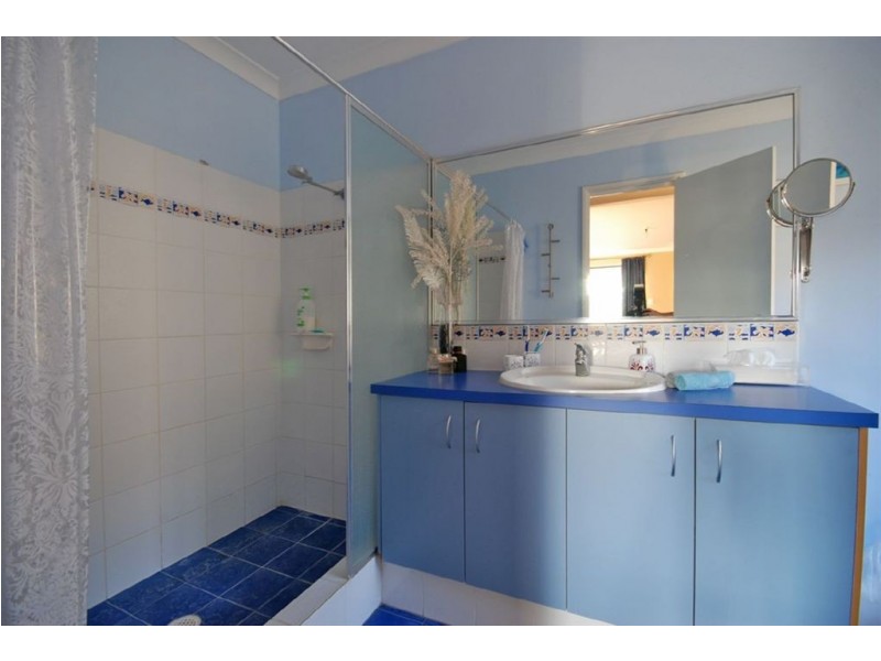 22 Apsley Bend, Tapping WA 6065