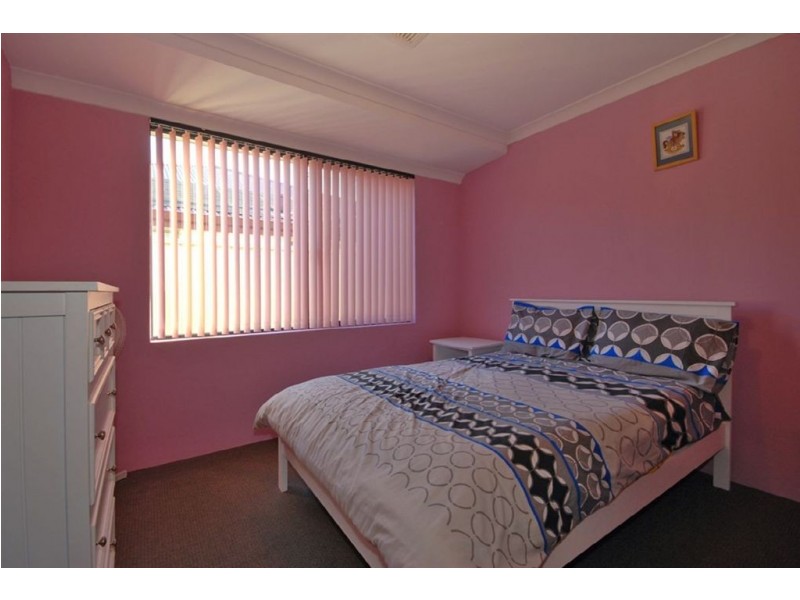 22 Apsley Bend, Tapping WA 6065