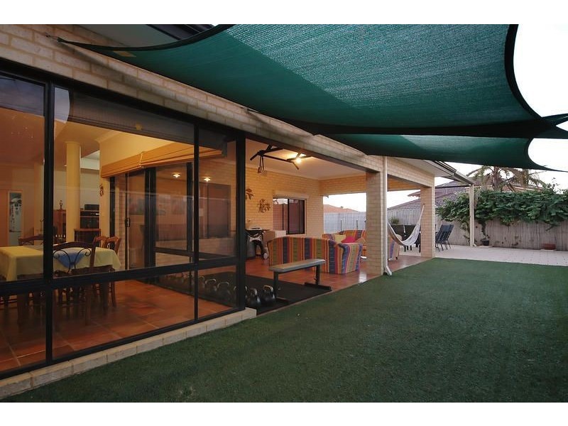 47 Meadowbrook Promenade, Currambine WA 6028