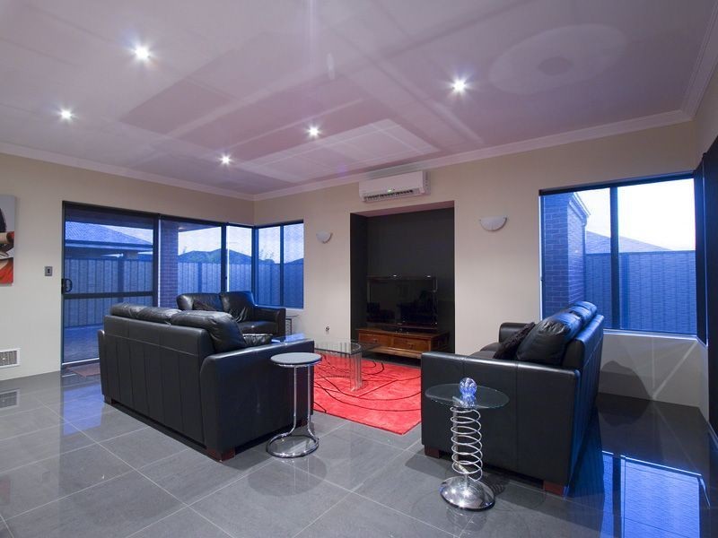 11 Spring Hill, Tapping WA 6065