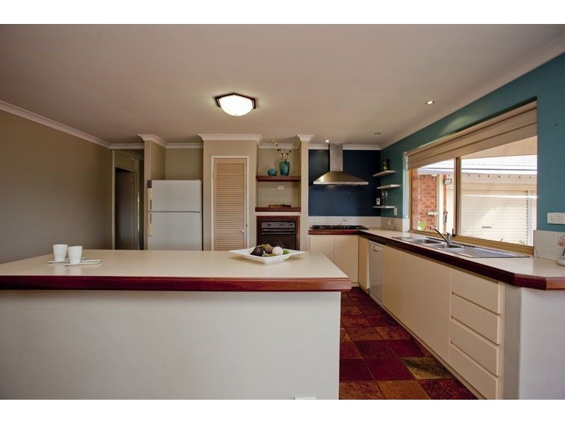 15 Aberdeen Way, Kinross WA 6028