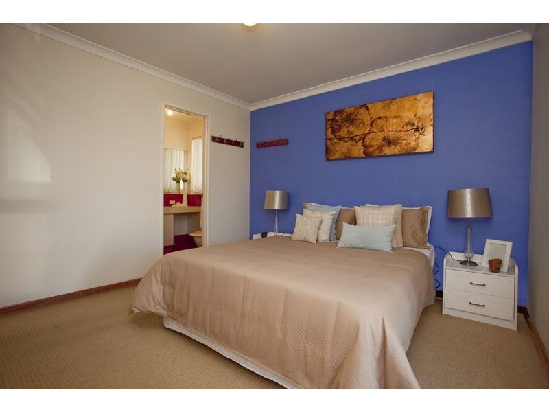 15 Aberdeen Way, Kinross WA 6028