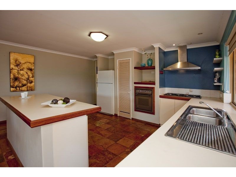 15 Aberdeen Way, Kinross WA 6028