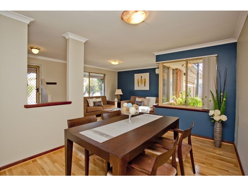 15 Aberdeen Way, Kinross WA 6028