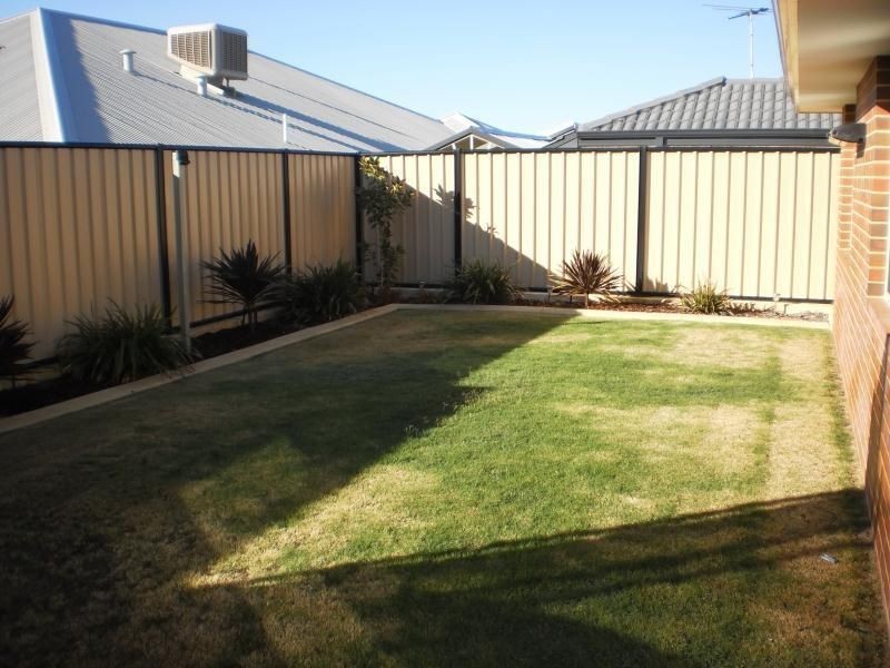 66 Harden Park Trail, Carramar, Carramar WA 6031